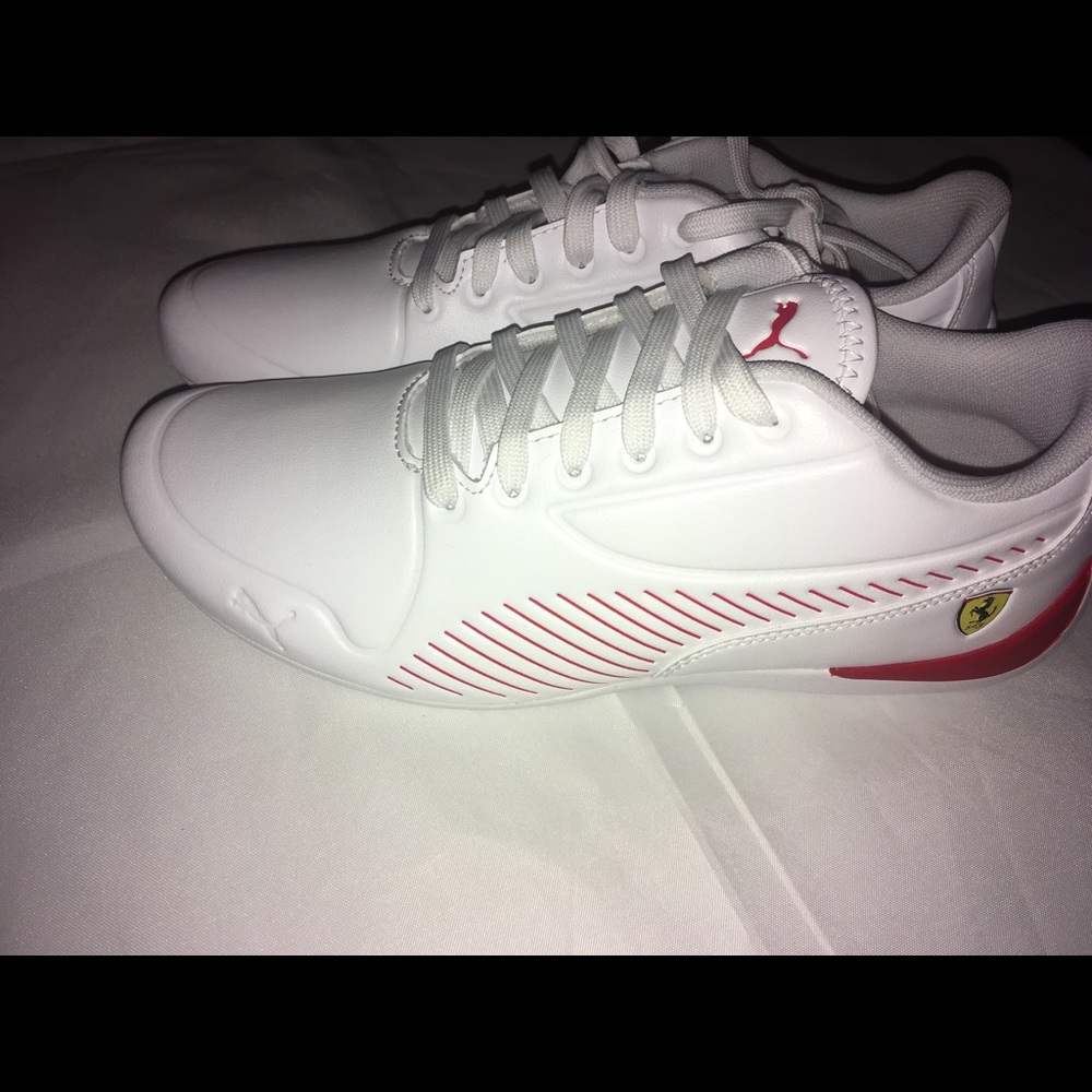 PUMA Men's Ferrari Drift CAT 7S White, 7.5M US